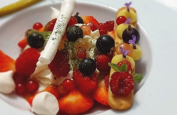 Création fruits rouges, vanille et citron.
